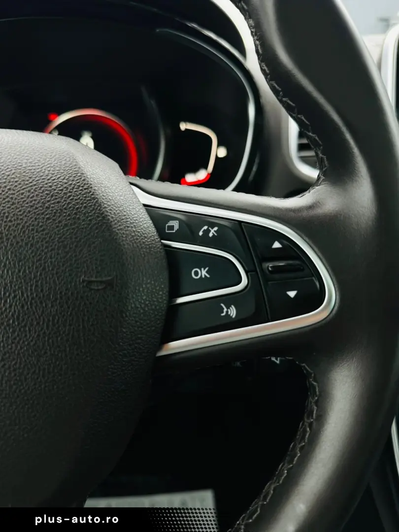 RENAULT ESPACE 2015 1.6D E6 7 Locuri Garantie 12 Luni Rate A