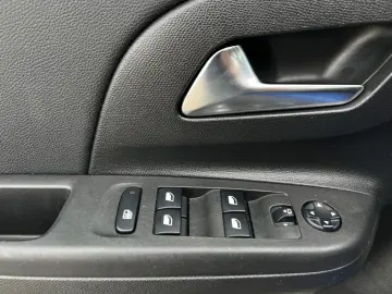 Opel Corsa Gen-F-2019