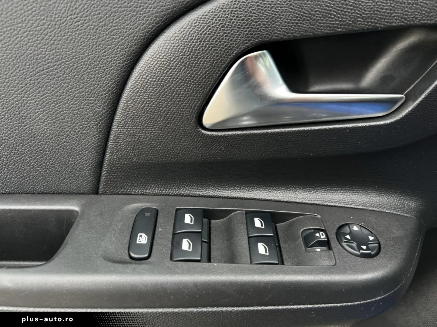 Opel Corsa Gen-F-2019