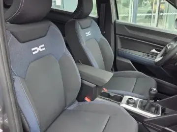 Dacia Bigster Expression TCE 130 4X4