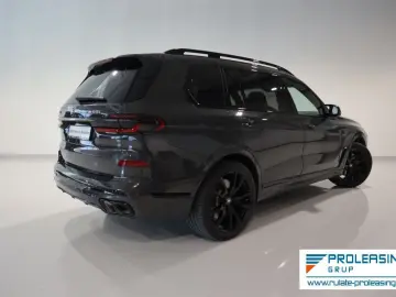 Bmw X-7