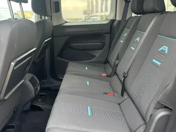 Ford Tourneo-Connect