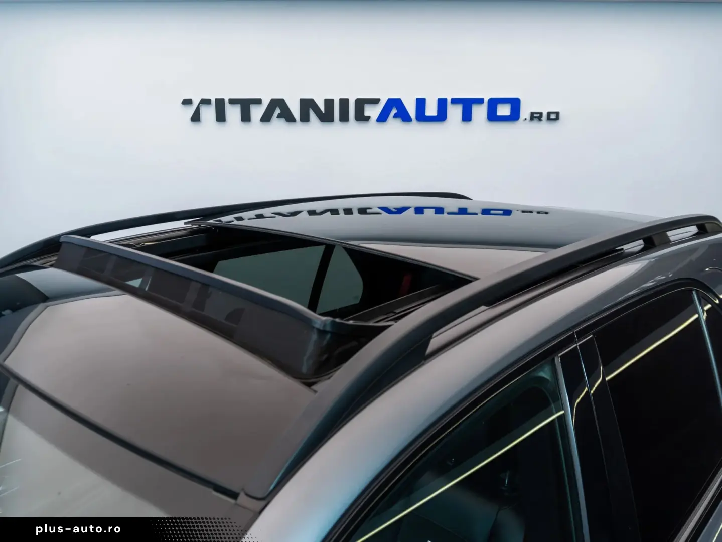 Mercedes-Benz AMG GLE 53 · 4MATIC  · Panoramic · Burmester ·