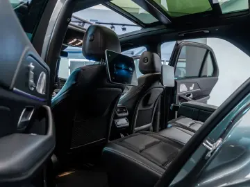 Mercedes-Benz AMG GLE 53 · 4MATIC  · Panoramic · Burmester ·