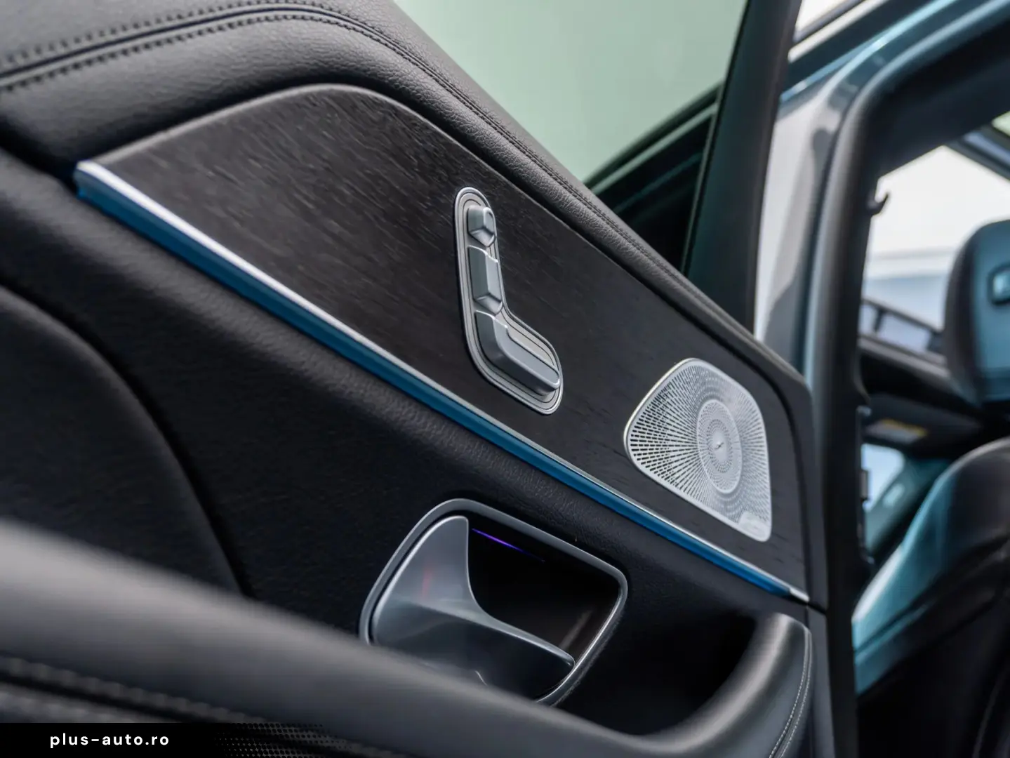 Mercedes-Benz AMG GLE 53 · 4MATIC  · Panoramic · Burmester ·