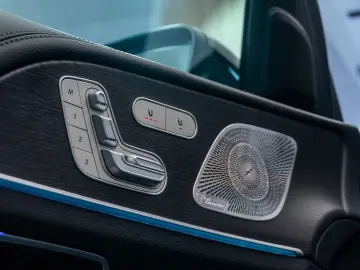 Mercedes-Benz AMG GLE 53 · 4MATIC  · Panoramic · Burmester ·