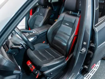 Mercedes-Benz AMG GLE 53 · 4MATIC  · Panoramic · Burmester ·