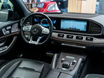 Mercedes-Benz AMG GLE 53 · 4MATIC  · Panoramic · Burmester ·