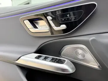 Mercedes-Benz E Gen-W214-2023