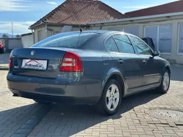 Skoda Octavia 2.0TDI DSG 140 CP