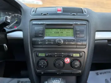 Skoda Octavia 2.0TDI DSG 140 CP