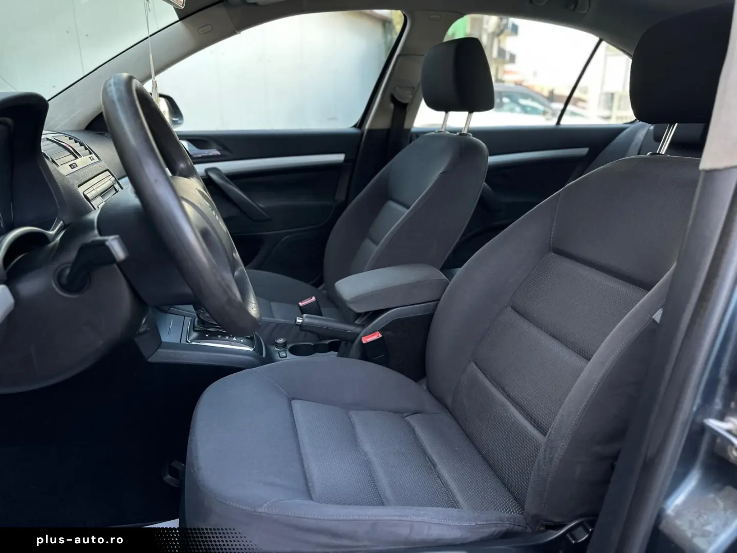 Skoda Octavia 2.0TDI DSG 140 CP