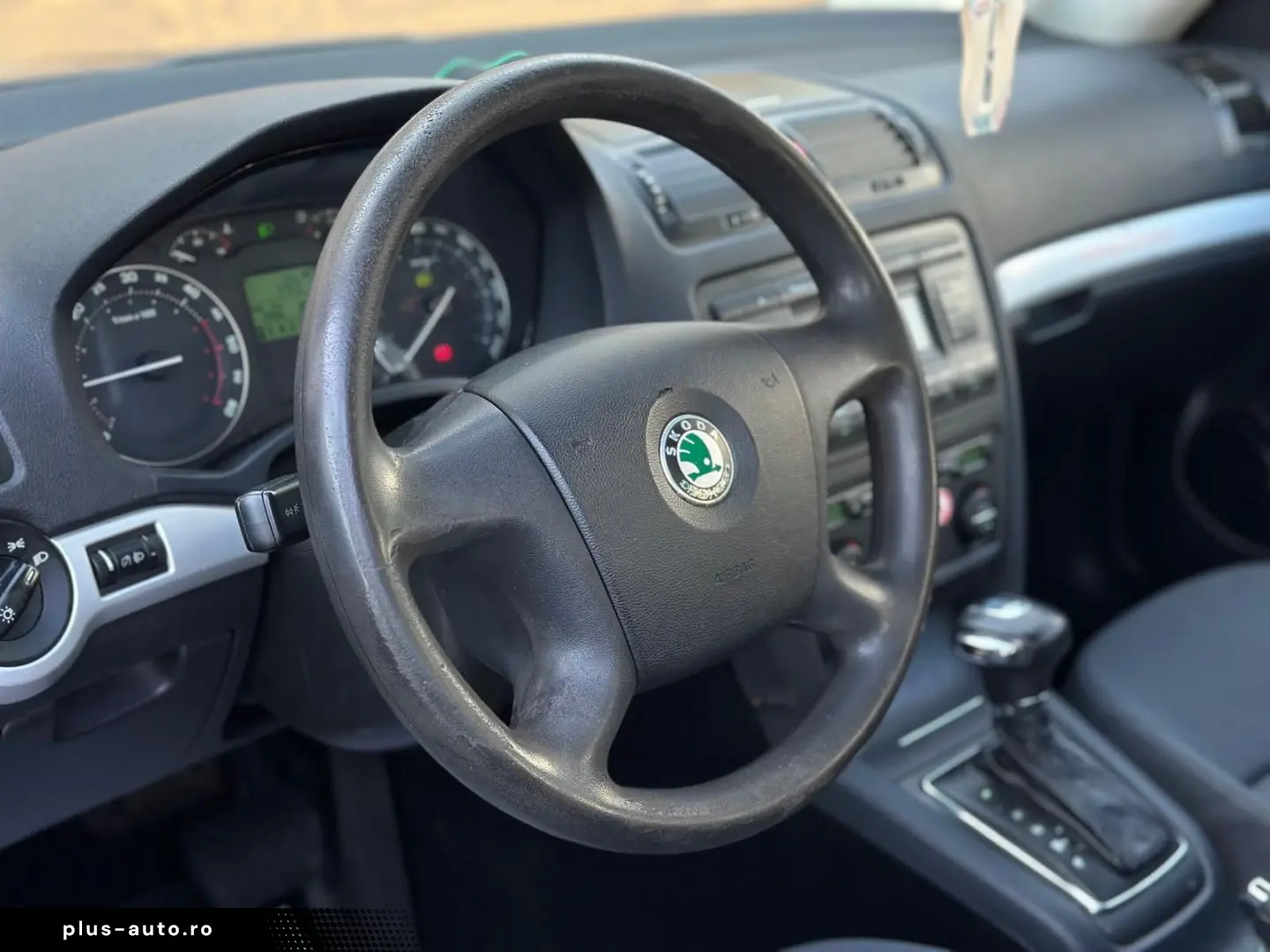 Skoda Octavia 2.0TDI DSG 140 CP