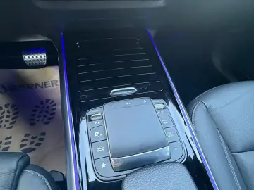 Mercedes Benz GLA 250e