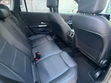 Mercedes Benz GLA 250e