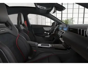 MERCEDES-BENZ CLA 35 AMG 4M Coupé Perf-Sitze Aero Pano Night