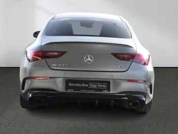 MERCEDES-BENZ CLA 35 AMG 4M Distronic Multibeam Panorama
