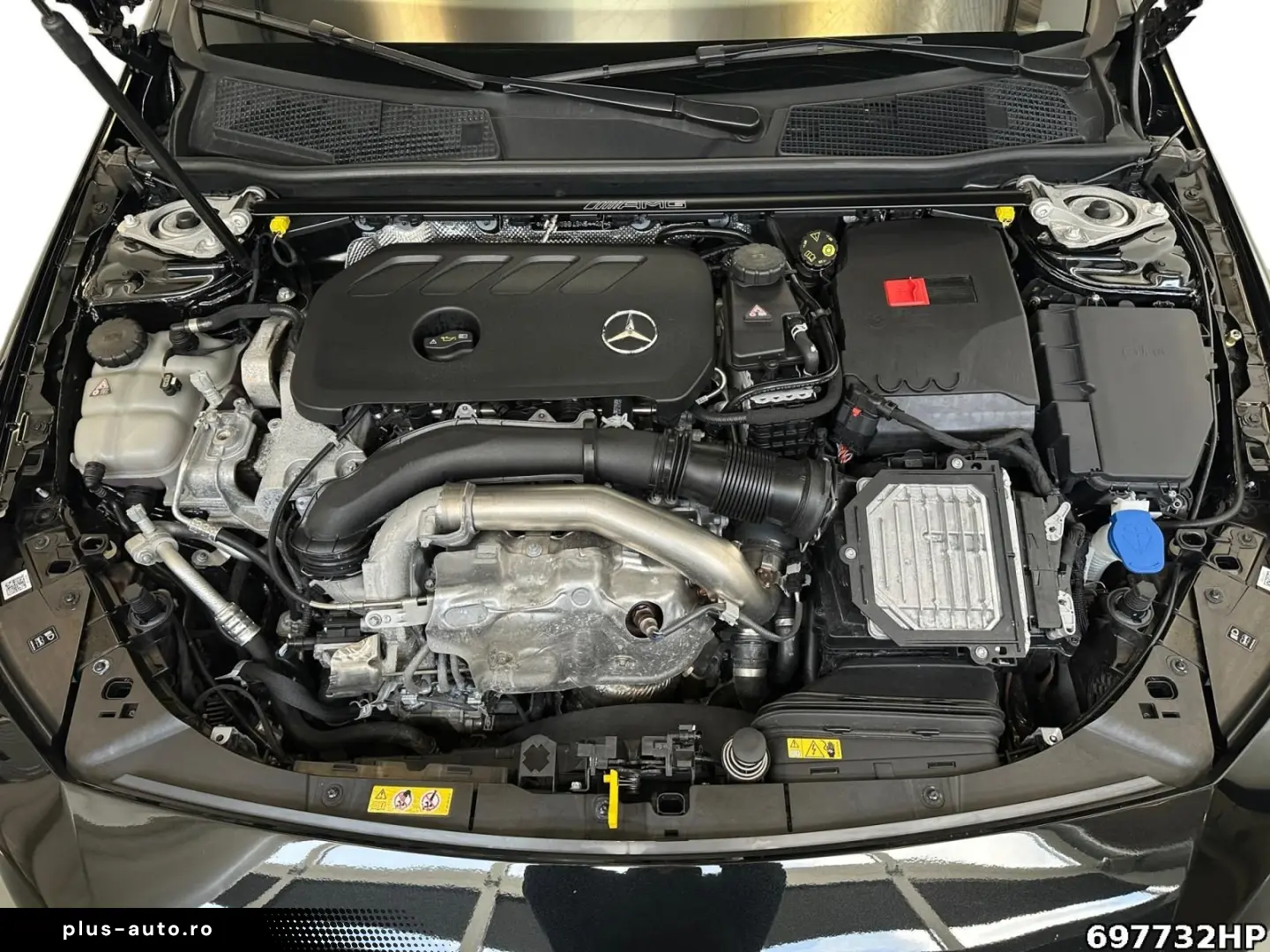 MERCEDES-BENZ CLA 35 AMG 4M Coupe  MULTIBEAM Pano Night