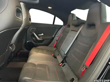 MERCEDES-BENZ CLA 35 AMG 4M Coupe  MULTIBEAM Pano Night