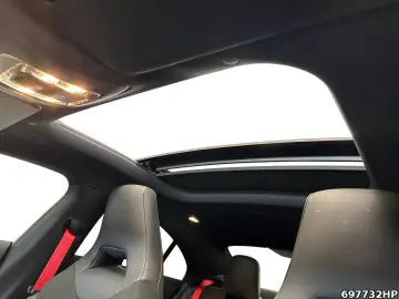 MERCEDES-BENZ CLA 35 AMG 4M Coupe  MULTIBEAM Pano Night