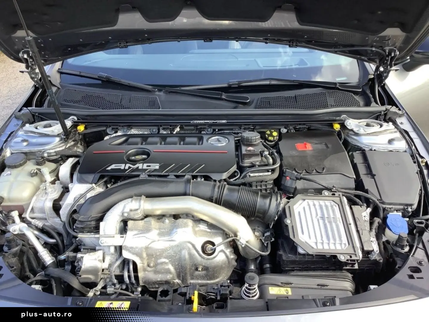 MERCEDES-BENZ CLA 35 AMG 4M Coupé PANO HuD NIGHT DISTR 360