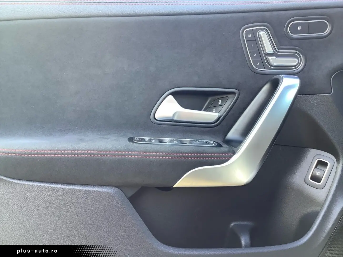 MERCEDES-BENZ CLA 35 AMG 4M Coupé PANO HuD NIGHT DISTR 360