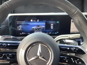 MERCEDES-BENZ CLA 35 AMG 4M Coupé PANO HuD NIGHT DISTR 360