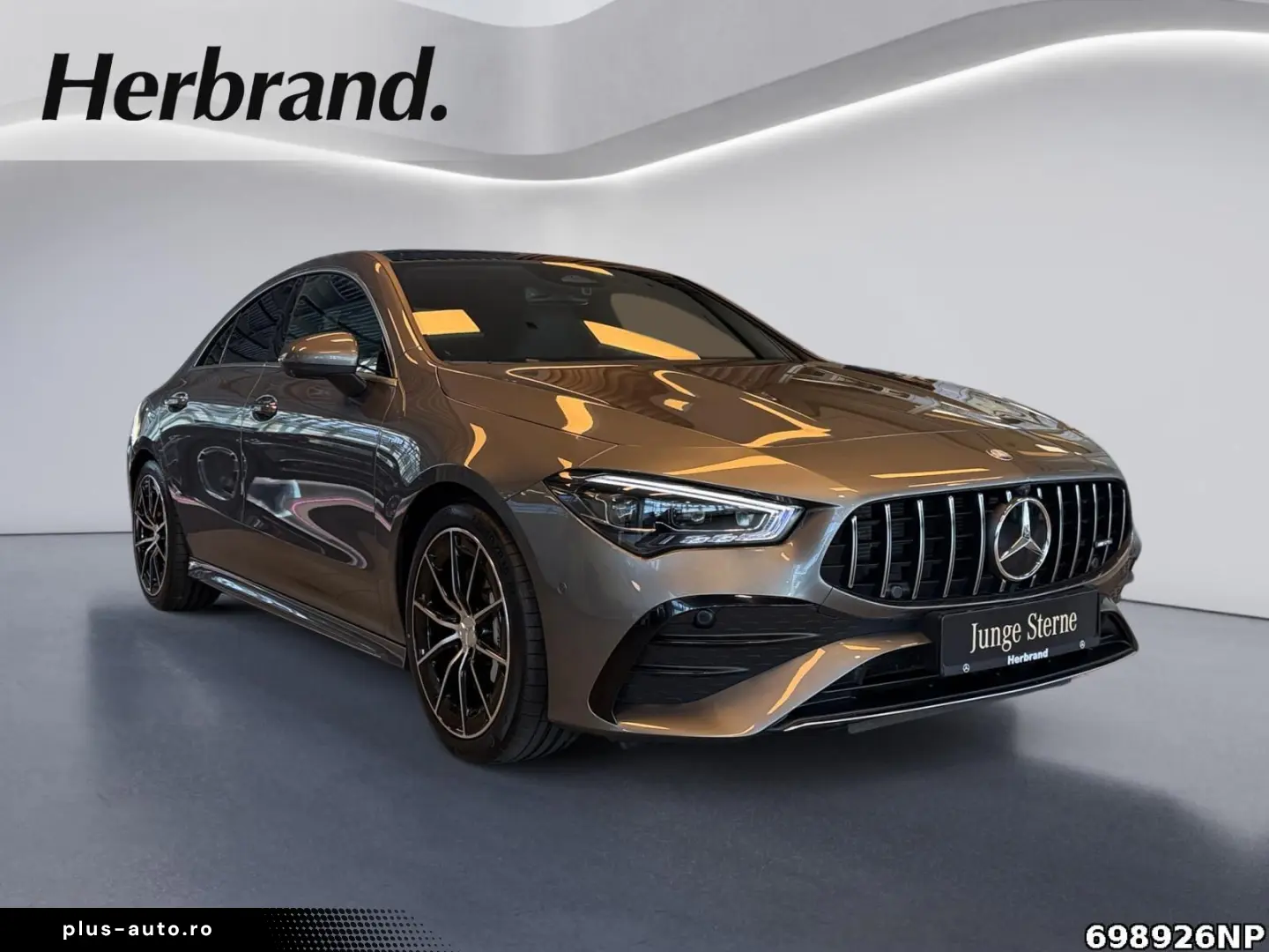 MERCEDES-BENZ CLA 35 AMG 4M Coupé  Pano HUD Memory Distronic