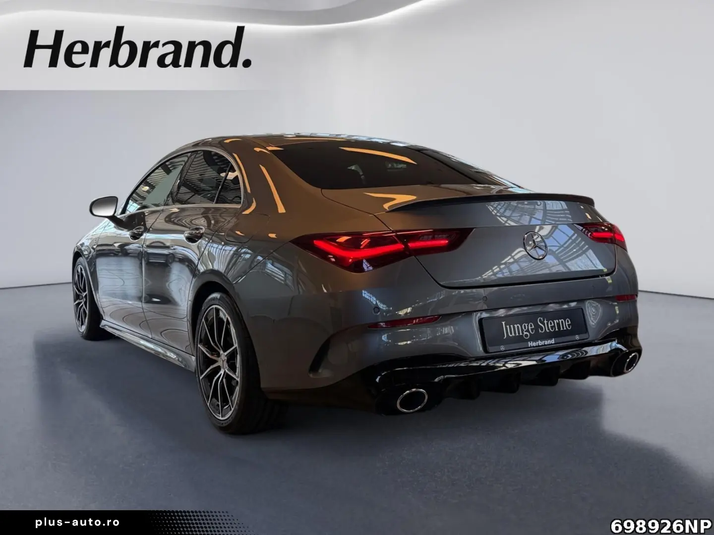 MERCEDES-BENZ CLA 35 AMG 4M Coupé  Pano HUD Memory Distronic