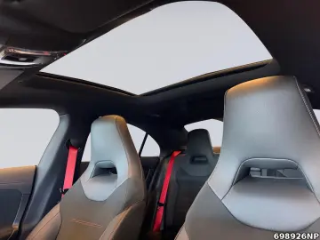 MERCEDES-BENZ CLA 35 AMG 4M Coupé  Pano HUD Memory Distronic