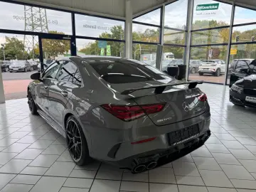 MERCEDES-BENZ CLA 45 S AMG 4Matic  Performance Voll