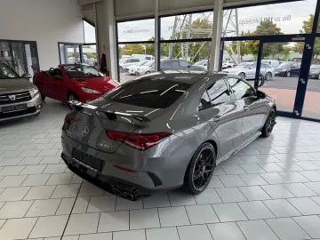 MERCEDES-BENZ CLA 45 S AMG 4Matic  Performance Voll