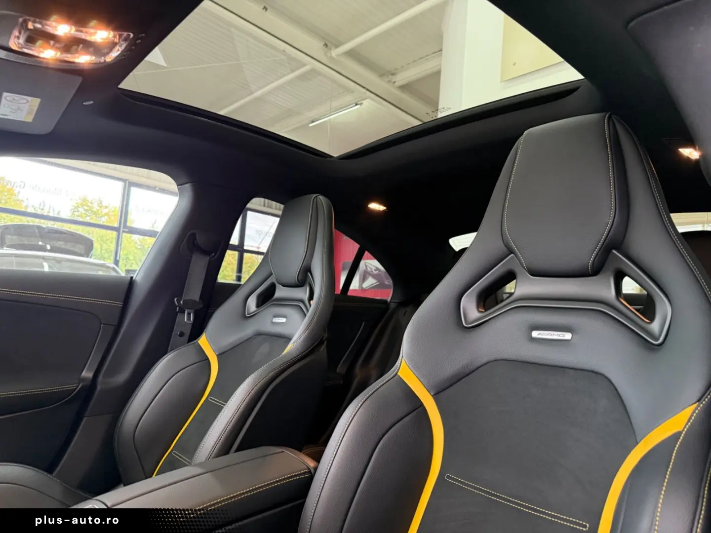 MERCEDES-BENZ CLA 45 S AMG 4Matic  Performance Voll