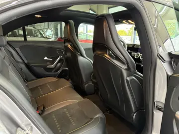 MERCEDES-BENZ CLA 45 S AMG 4Matic  Performance Voll