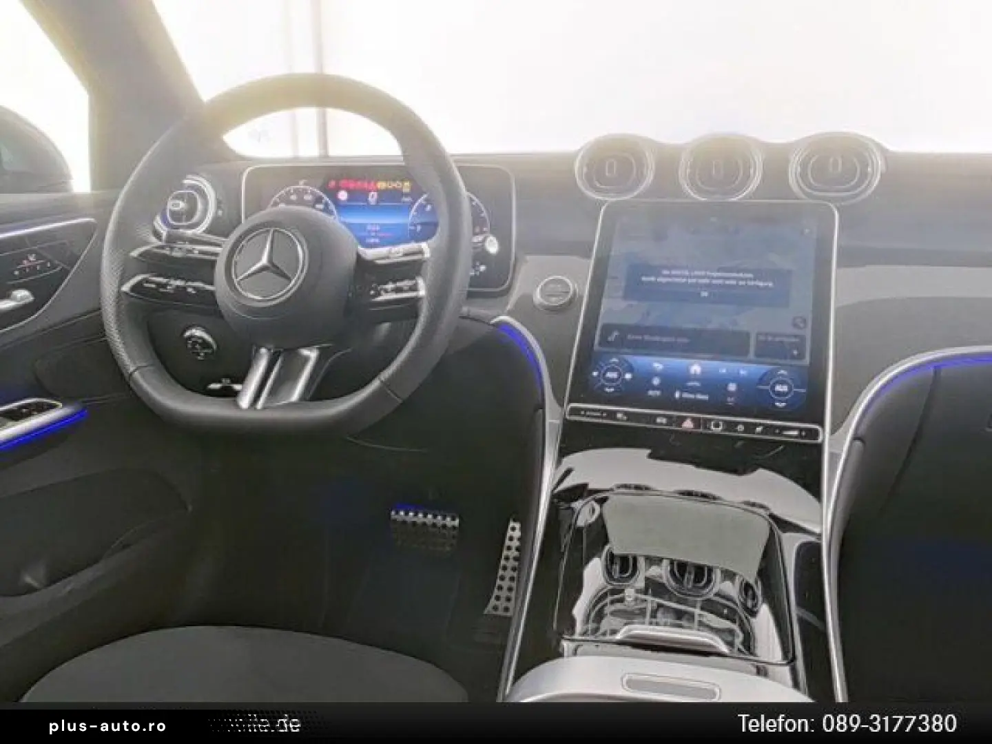 MERCEDES-BENZ GLC 300 d 4M PANO MEMO DIGI 360 AHK KEYL 20