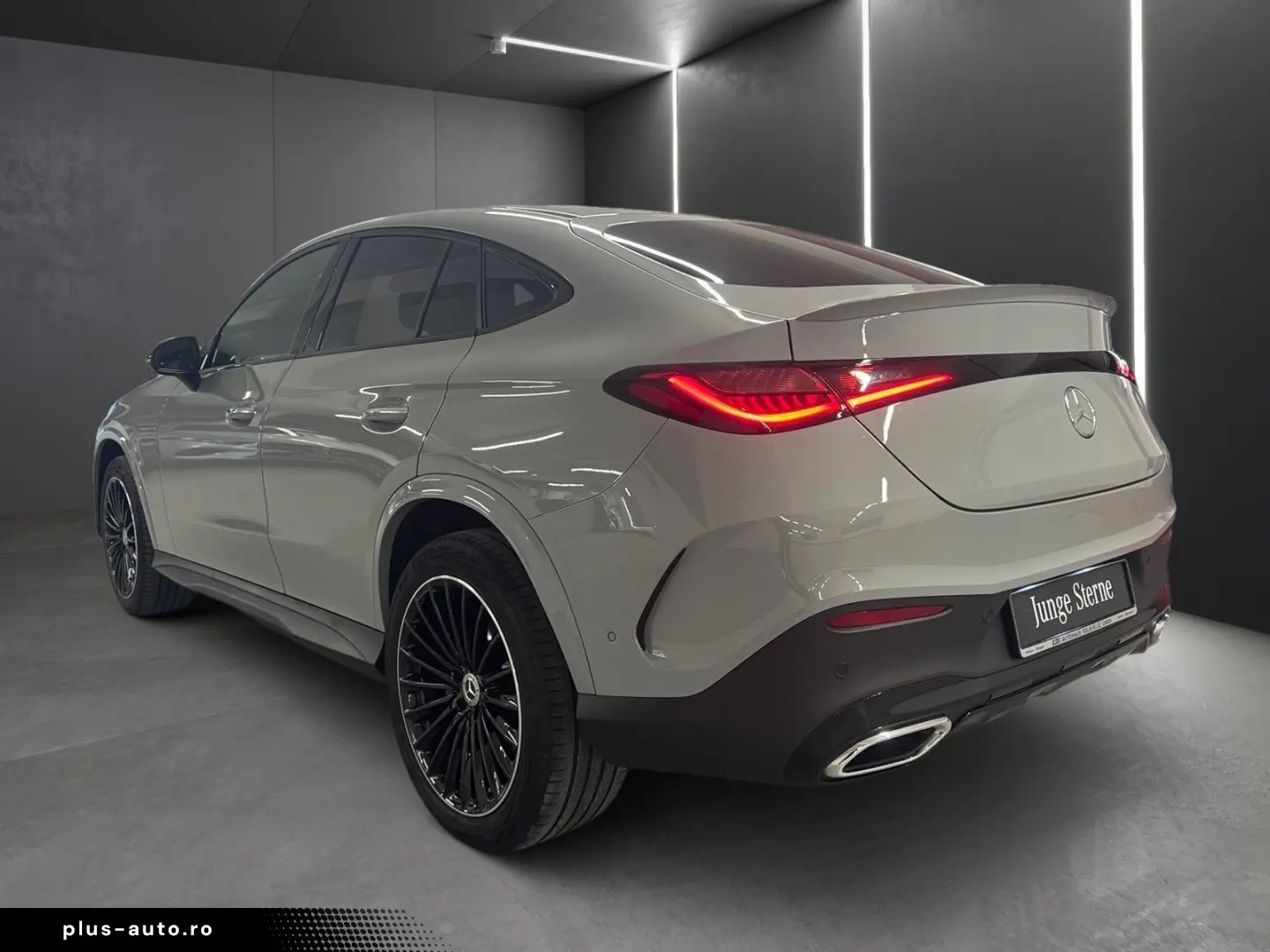 MERCEDES-BENZ GLC 300 d 4M AMG Airmatic Pano HUD 20 &hellip;