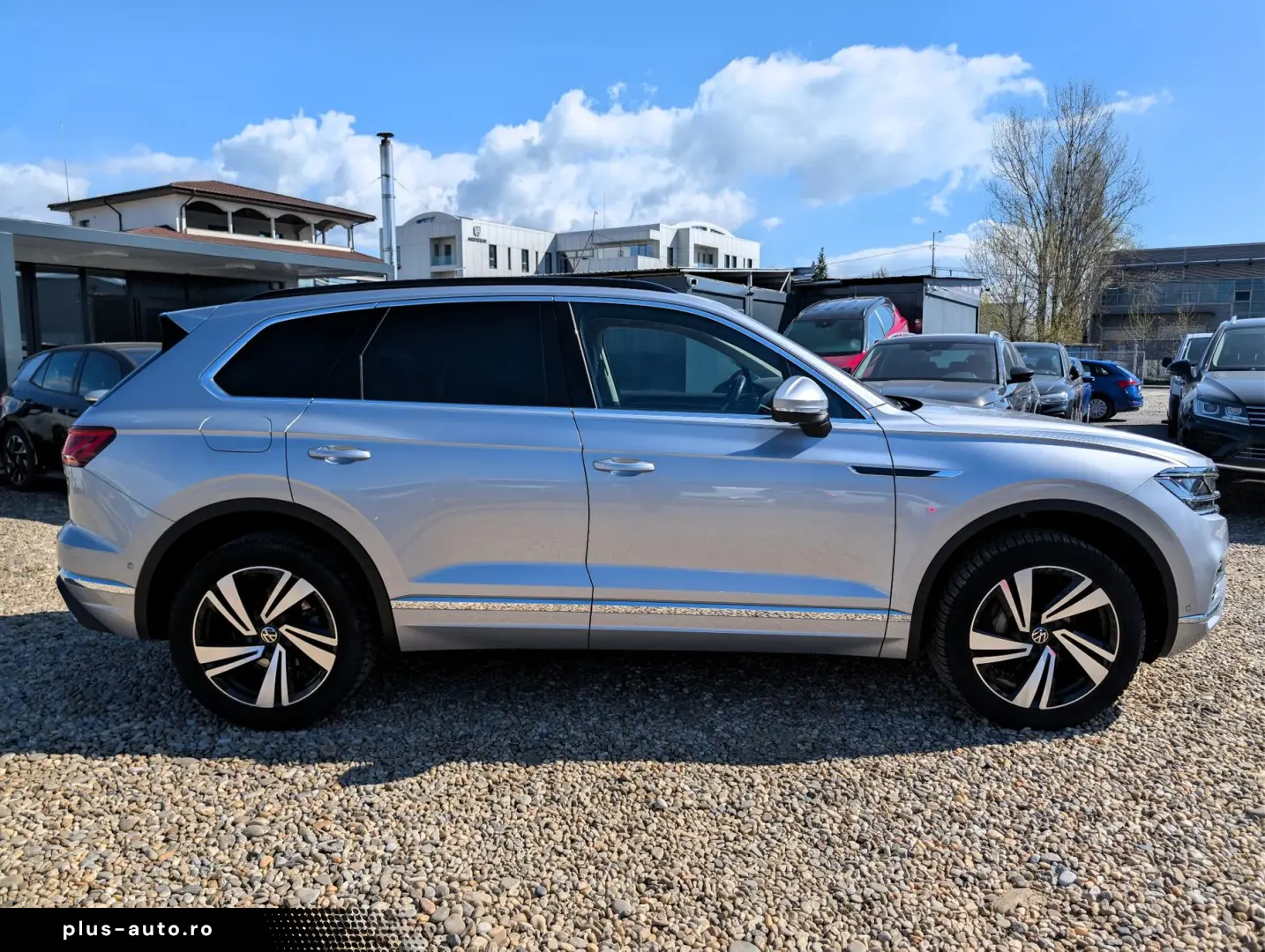 Volkswagen Touareg   3.0 V6 286 CP   360 grade   Perne TVA D
