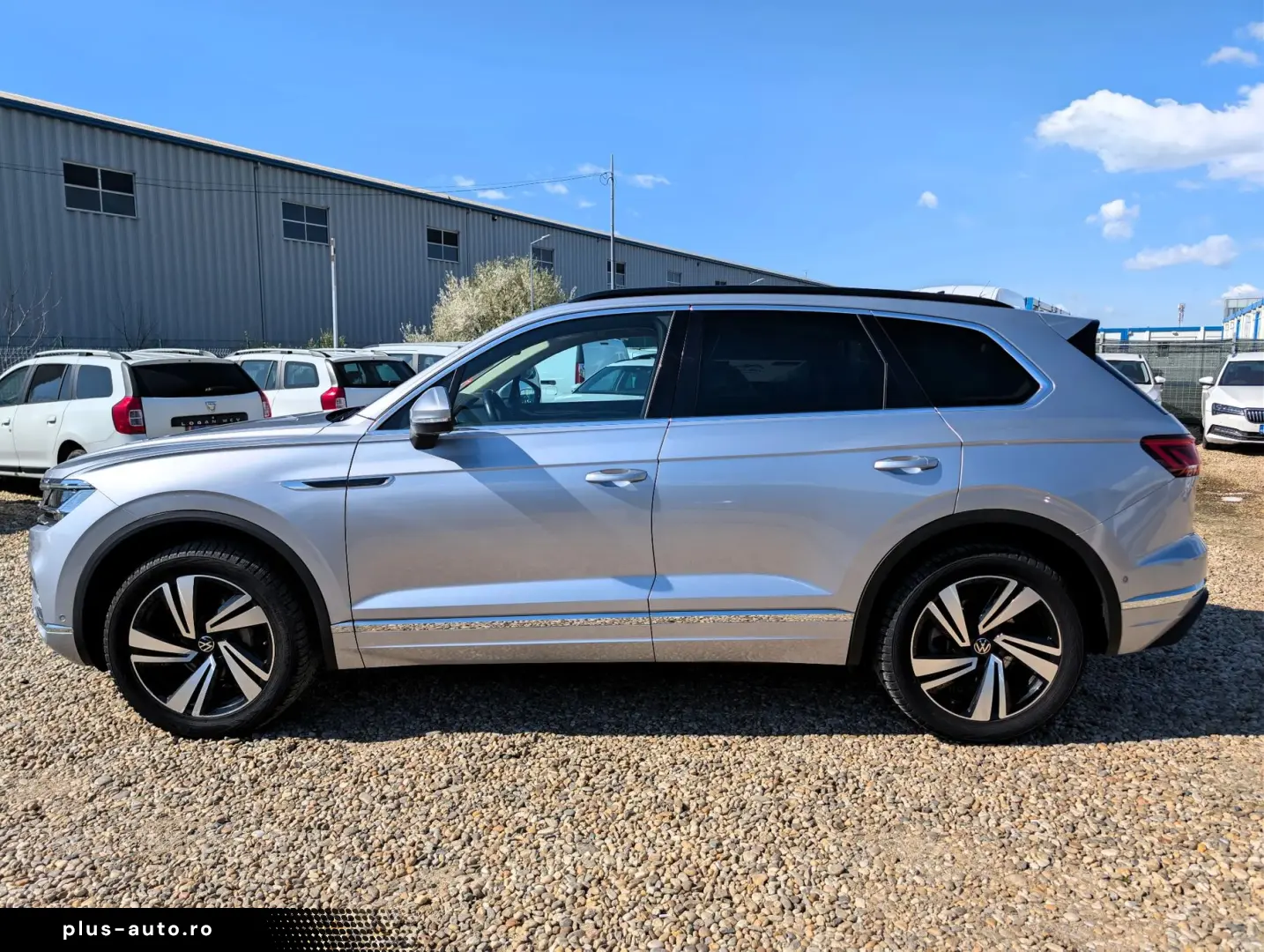 Volkswagen Touareg   3.0 V6 286 CP   360 grade   Perne TVA D
