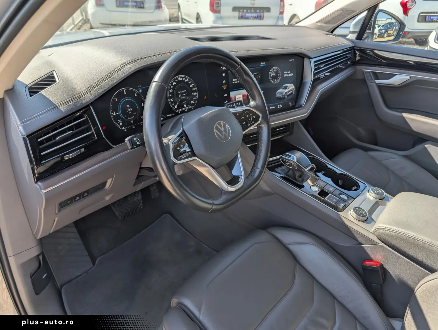 Volkswagen Touareg   3.0 V6 286 CP   360 grade   Perne TVA D