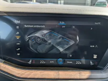 Volkswagen Touareg   3.0 V6 286 CP   360 grade   Perne TVA D