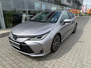 Toyota Corolla Sedan 1.8 HSD Exclusive