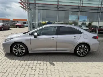 Toyota Corolla Sedan 1.8 HSD Exclusive
