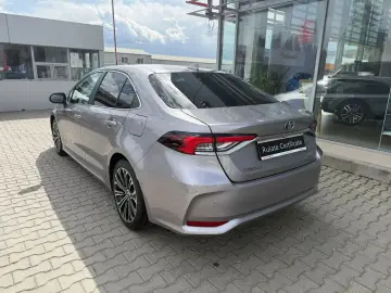 Toyota Corolla Sedan 1.8 HSD Exclusive
