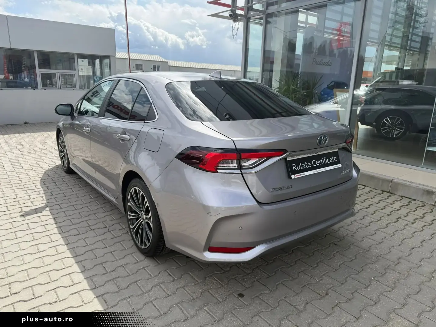Toyota Corolla Sedan 1.8 HSD Exclusive