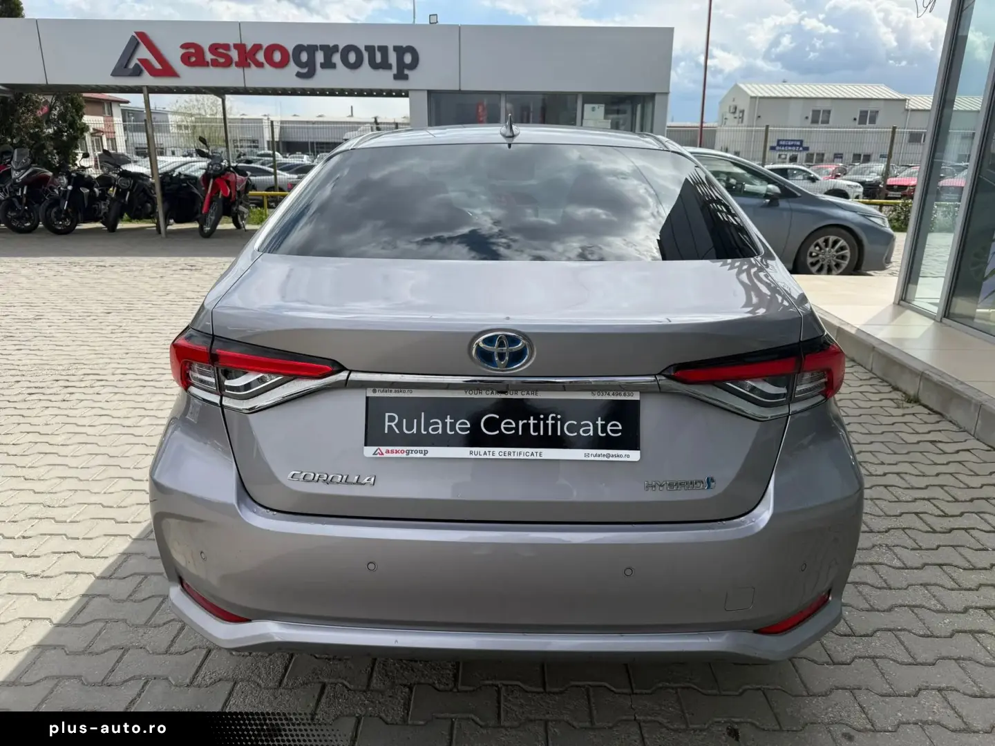 Toyota Corolla Sedan 1.8 HSD Exclusive