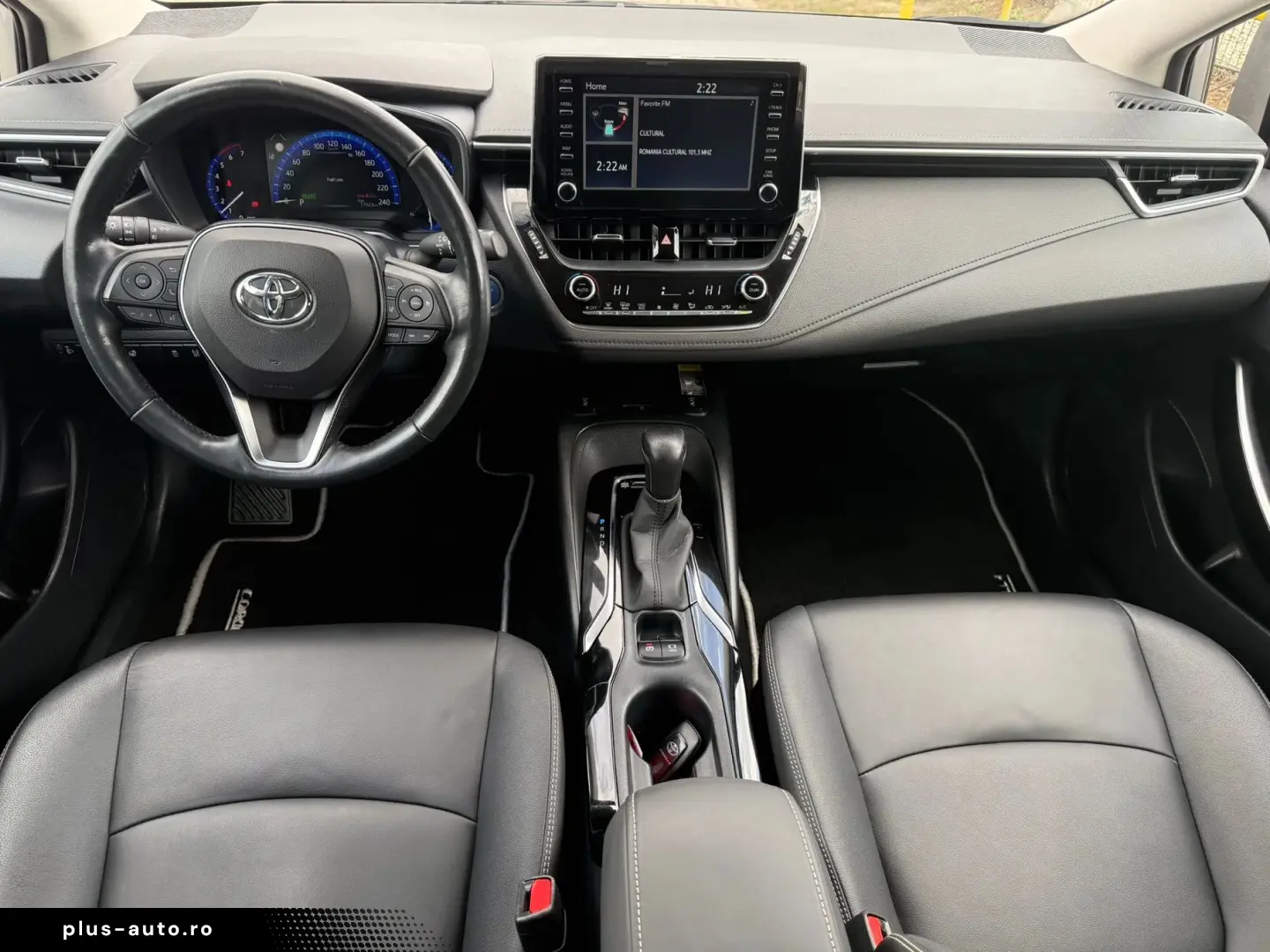 Toyota Corolla Sedan 1.8 HSD Exclusive