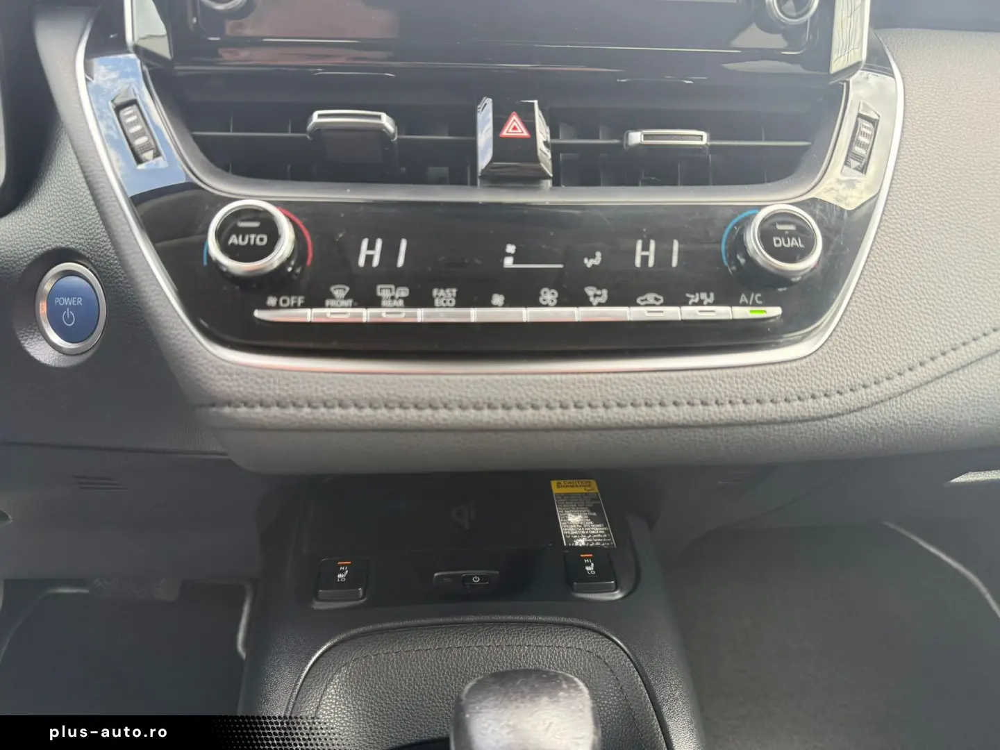 Toyota Corolla Sedan 1.8 HSD Exclusive