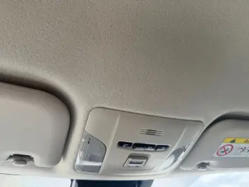 Toyota Corolla Sedan 1.8 HSD Exclusive