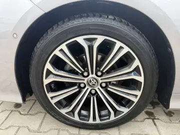 Toyota Corolla Sedan 1.8 HSD Exclusive