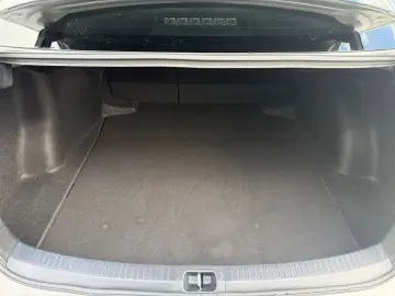 Toyota Corolla Sedan 1.8 HSD Exclusive